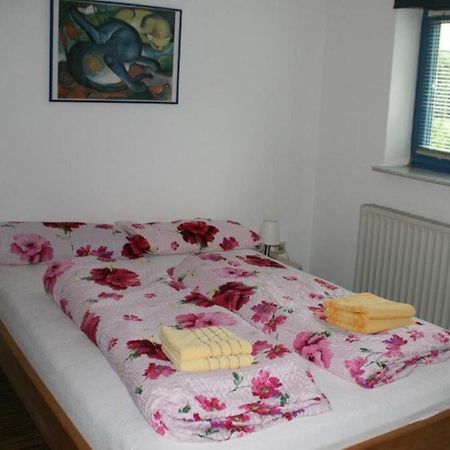 Ferienwohnung Schneider Marburg Esterno foto