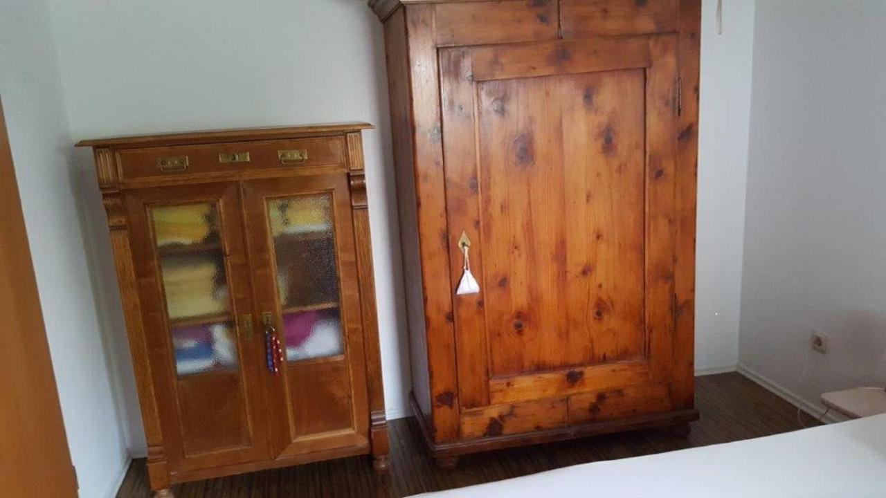 Ferienwohnung Schneider Marburg Esterno foto