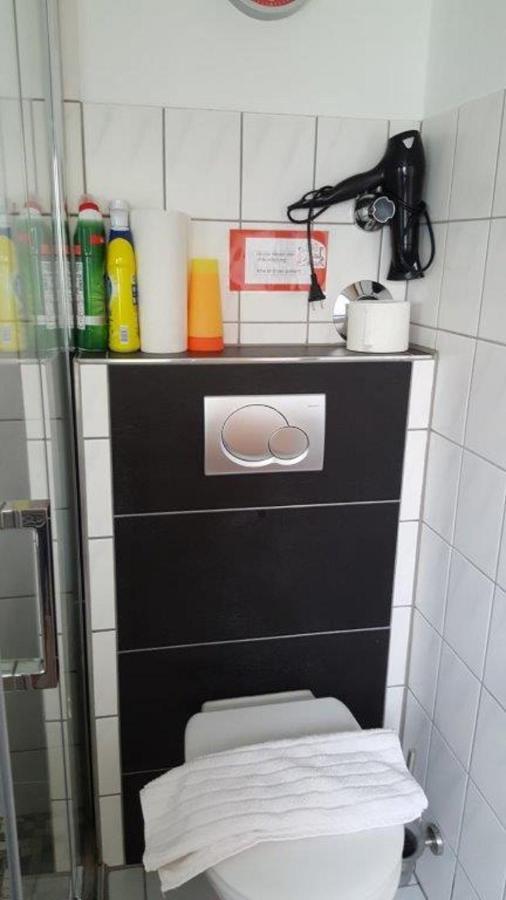 Ferienwohnung Schneider Marburg Esterno foto